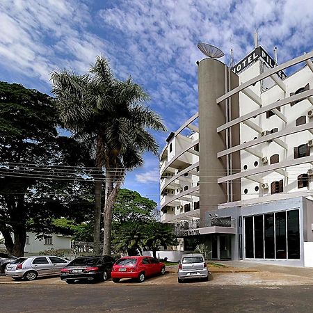 Piloes Palace Hotel Mineiros Esterno foto